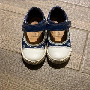 Geox Girl All Over Floral Daisie Print Rubber Round Toe Flat Shoes Size 22